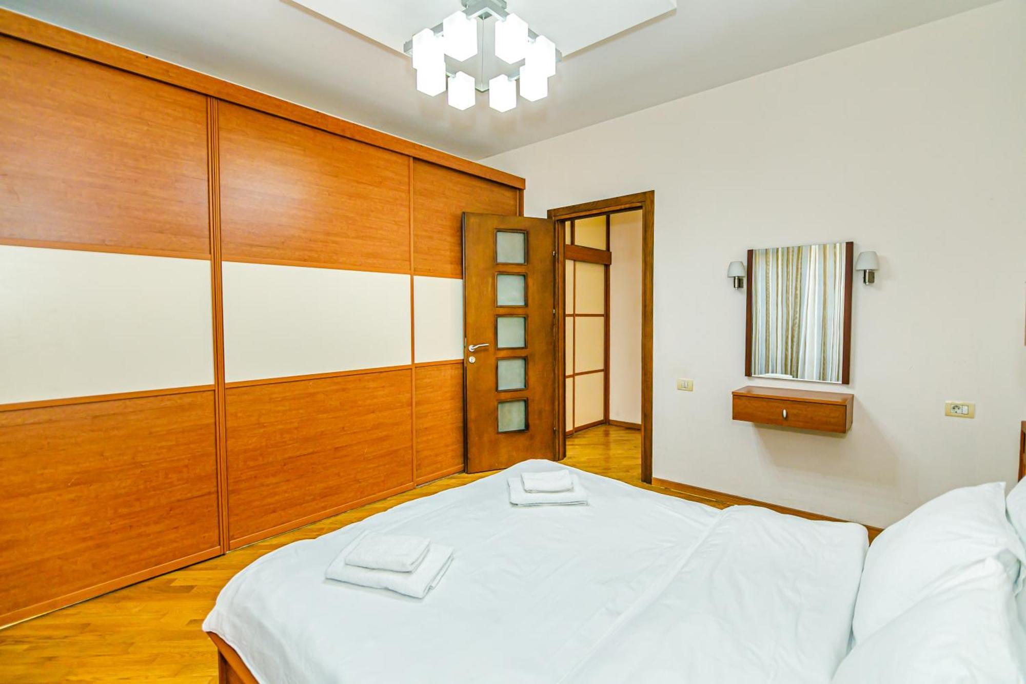 Boulevard Apartment By Baku Housing Exterior photo